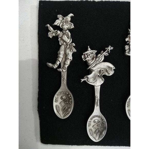 Rare (Halloween)"Wicked" Wizard of Oz vintage 5pc Collector Set Spoons Pewter - Picture 3 of 4